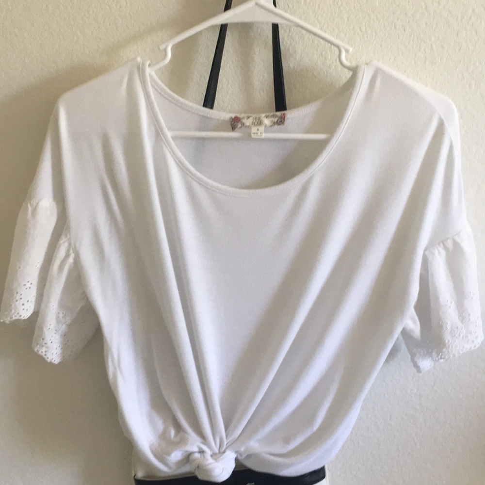 Super soft white top with cute sleeves